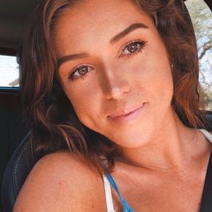 Meet your Posher, Cassie